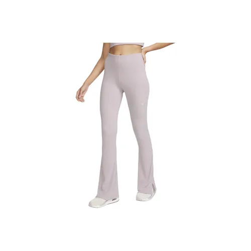 Nike Sportswear Chill Knit Women's Tight Mini-Rib Flared Leggings