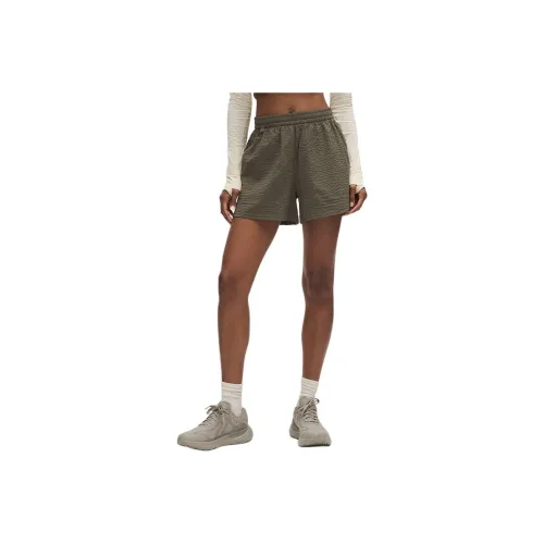 Lululemon Grid Texture Casual Shorts 4' Women's