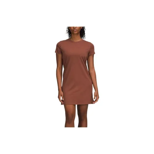 peaked Short Sleeved Dresses Women's