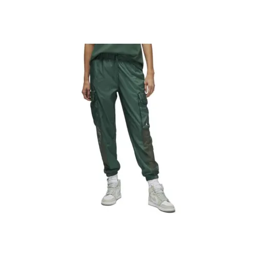 JORDAN Essentials Cargo Pants Women's Jasper