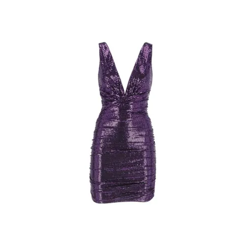 Lovely dress fit really well