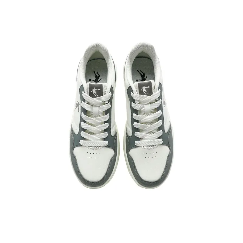 QIAODAN Slip Resistant Cushioning Abrasion Resistant Low Top Skateboard Shoes Men's Ivory White Slate Green-3