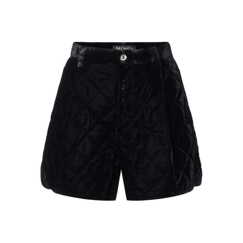 MO&CO Casual Shorts Women's Black-0