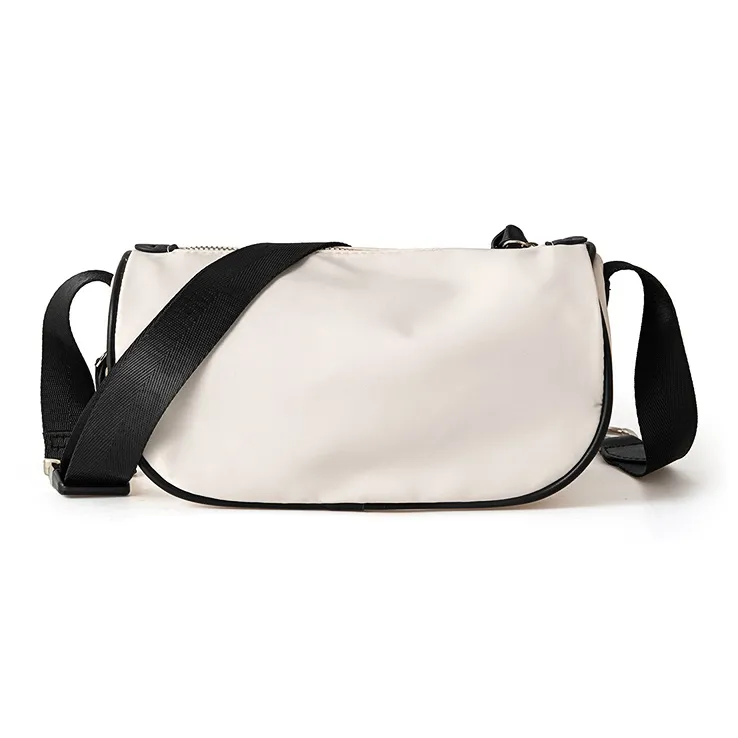 Vigno Oxford One Shoulder Small Square Bag Women's Black/Ecru-5