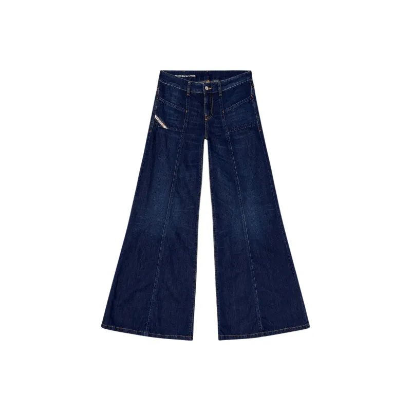 DIESEL D Akii L32 Flared Jeans-0