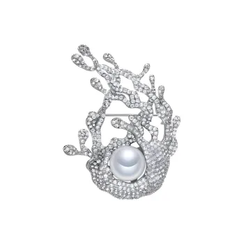 ME LUXE Pearl Brooches Women's