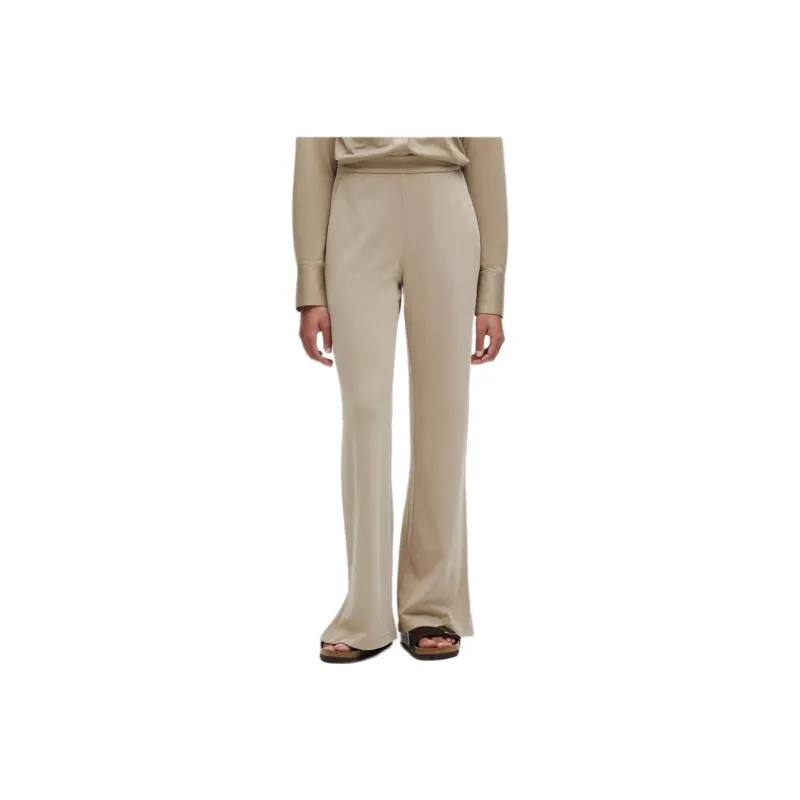 Lululemon Softstreme™ Casual Pants 31' Women's Black-8