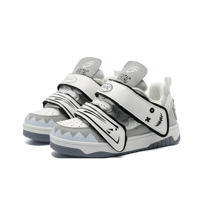 Teddy Bear Collection Slip Resistant, Abrasion Resistant, Lightweight Low Top Skateboard Shoes Unisex-21