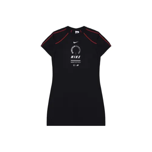 Nike Sportswear Women's Short Sleeve Dress
