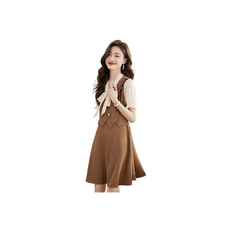 La Chapelle Short Sleeved Dress Women's-0