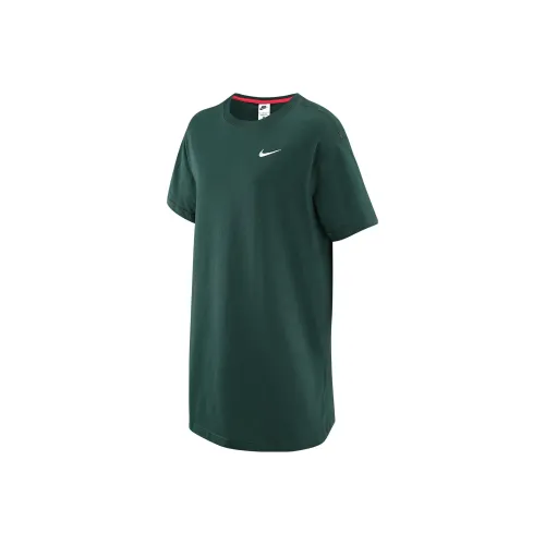 Nike Short Sleeved Dresses Women's Professional Green