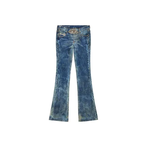 My Accessories London Exclusive silver eyelet waist and hip jeans belt in white