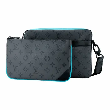 LOUIS VUITTON Trio Messenger