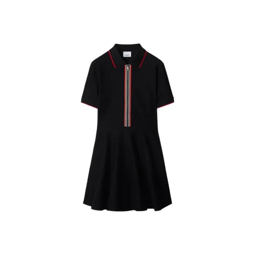 Burberry Short Sleeved Dresses Women
s Black