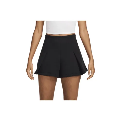 Nike Sportswear Tech Fleece Women's High-Waisted 3' Pleated Shorts