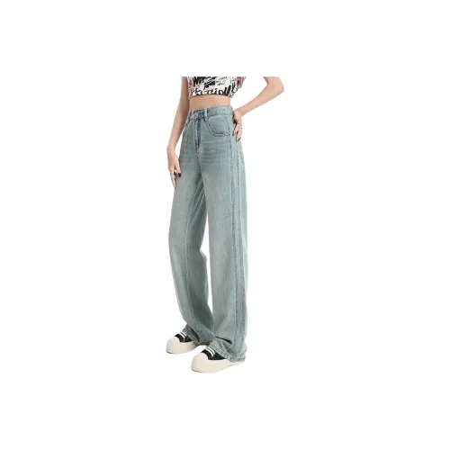 The New Age Family Jeans Women's