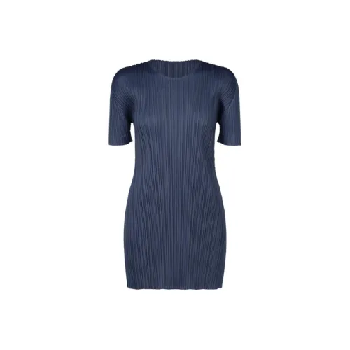 PLEATS PLEASE ISSEY MIYAKE Monthly Colors: June Tunic Top