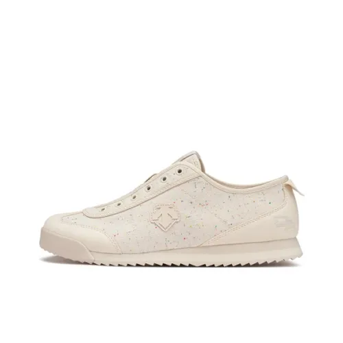 DESCENTE Chron Low Top Casual Shoes Men's
