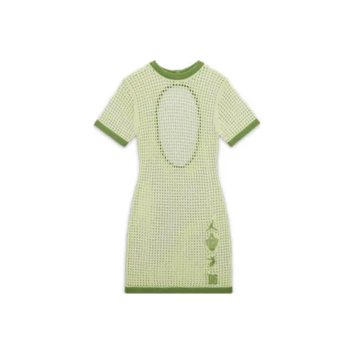 JORDAN X Union X Bephies Beauty Supply Women's Dress Lime Ice/Chlorophyll