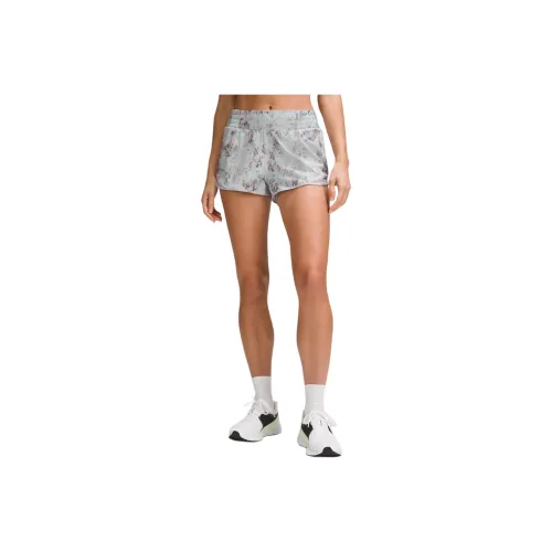 Lululemon Hotty Hot High-Rise Lined Short 2.5' Casual Shorts Women's