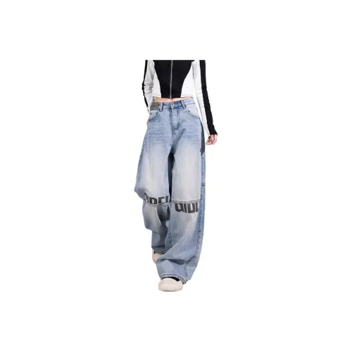 The New Age Family Jeans Women's