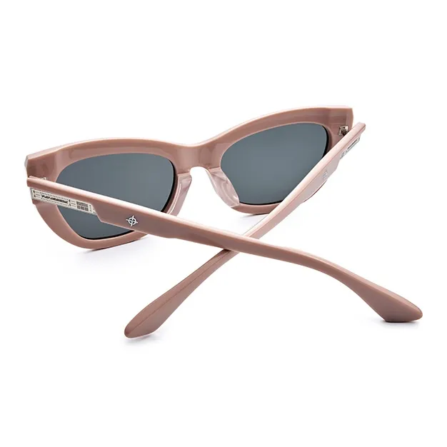 THE OWNER Plate Frame Cat Eye Sunglasses Unisex-11