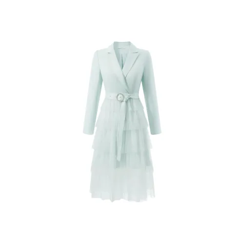AUI Long Sleeved Dress Women's Light Green