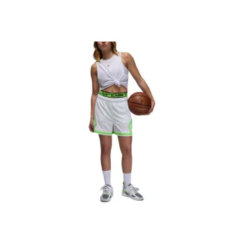 JORDAN Sport Women's 4' Diamond Shorts