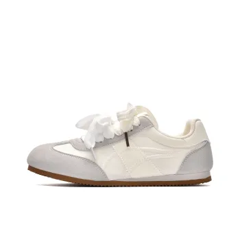 MISTERY Support Lightweight Low Top Casual Shoes Women's