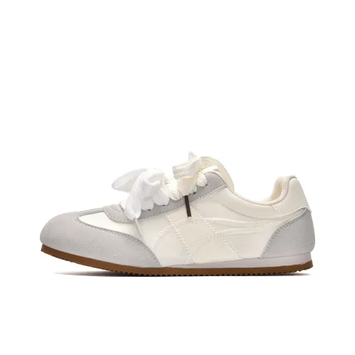 MISTERY Support Lightweight Low Top Casual Shoes Women's