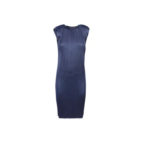 PLEATS PLEASE ISSEY MIYAKE Monthly Colors August Pleated Dress