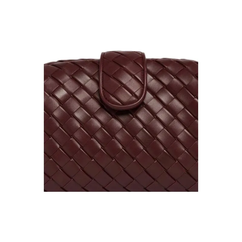 Bottega Veneta Woven Detailed Clutch Bag-3