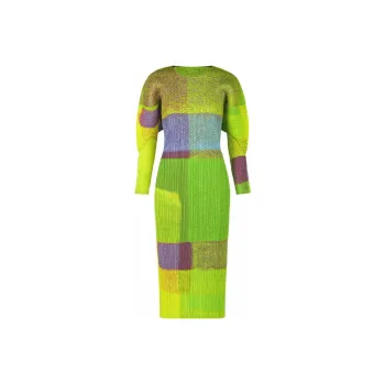 PLEATS PLEASE ISSEY MIYAKE Long Sleeved Dresses Women's Green