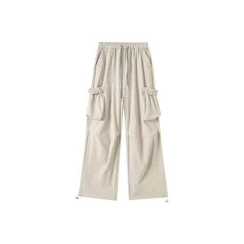 The New Age Family Cargo Pants Women's