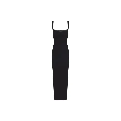 SKIMS SOFT LOUNGE LACE LONG DRESS WITH BRALETTE Slip Dresses Women's ONYX/Onyx