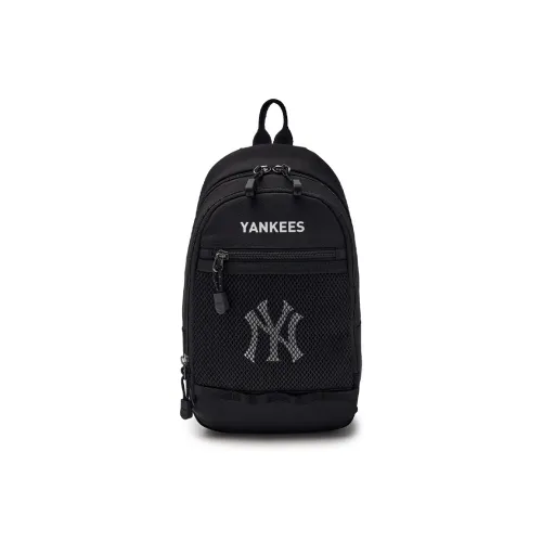 MLB New York Yankees Nylon Sling Bag Regular Kids' Black
