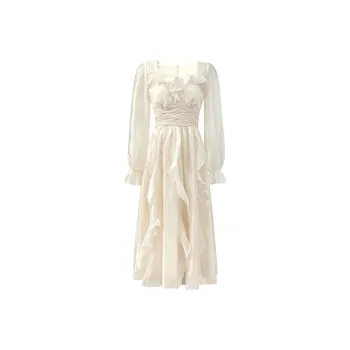 Zukizuki Long Sleeved Dress Women's Apricot