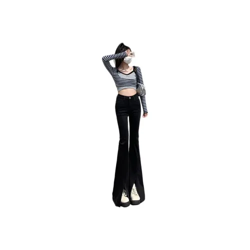The New Age Family Jeans Women's