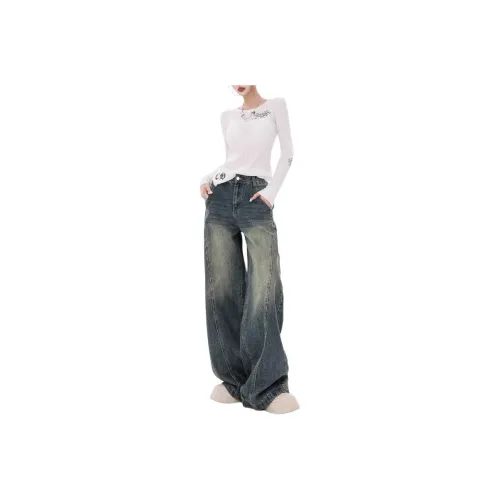 The New Age Family Jeans Women's
