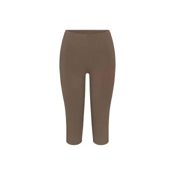SKIMS SS25 SMOOTH LAYERS CAPRI Casual Shorts Women's TRUFFLE/Truffle
