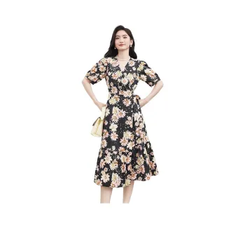 Hopeshow Short Sleeved Dress Women's Black With Pink Floral