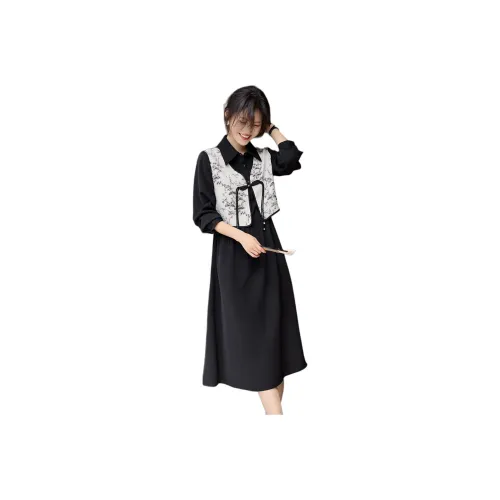 XWI Long Sleeved Dresses Women's Beige Base With Black Floral Pattern And Black Accents