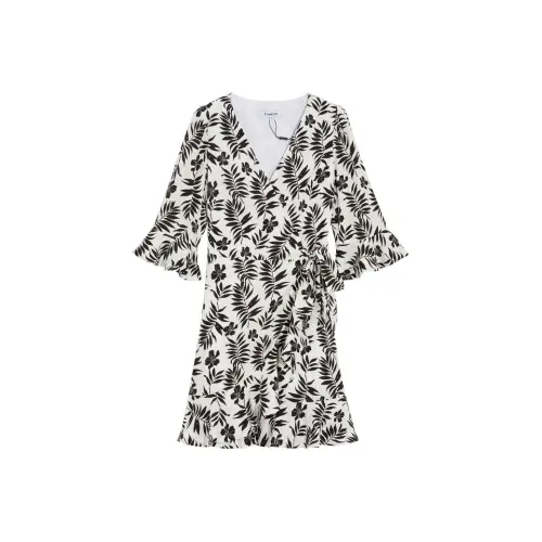Bebe Short-Sleeved Dresses Women's White Black