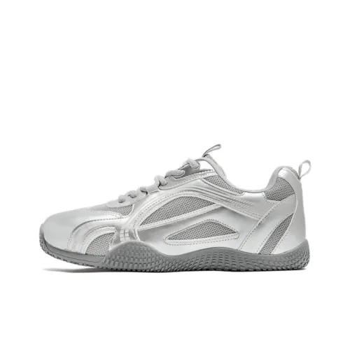 15 MINS Low Top Casual Shoes Women's