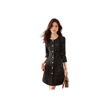 Still Quiet Long Sleeved Dress Women's Black