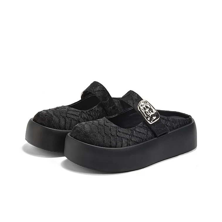 DAPHNE Closed Toe Slippers Women's-7