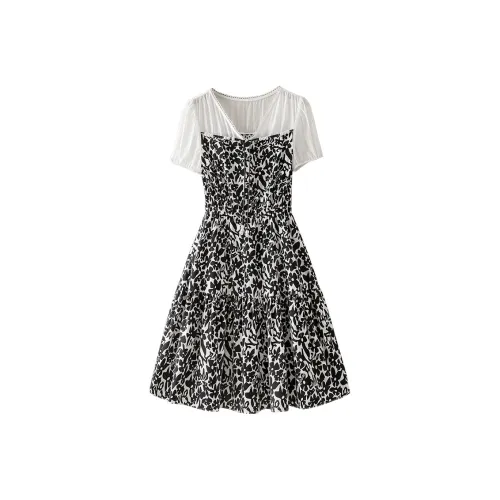 Cypress House Short-Sleeved Dresses Women's Beige Top With Black Flowers At The Bottom