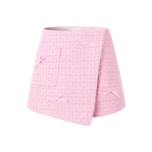 Three Quarters Casual Shorts Women's Pink