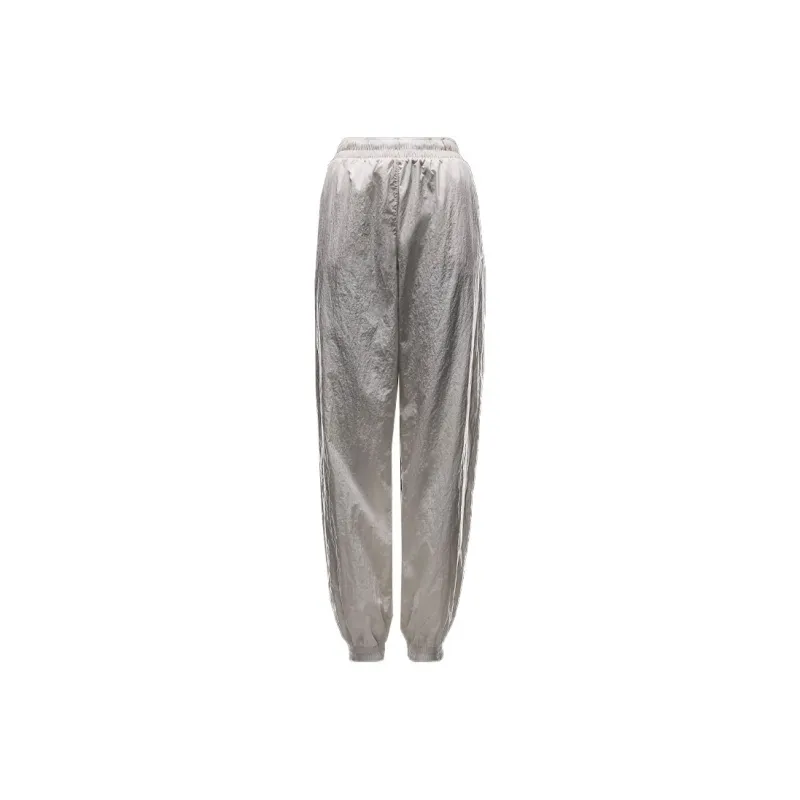 Nike Sportswear Essential Women's Mid Rise Oversized Woven Joggers-0