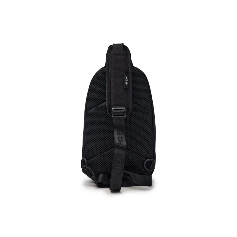 MLB New York Yankees Nylon Sling Bag Regular Kids' Black-1